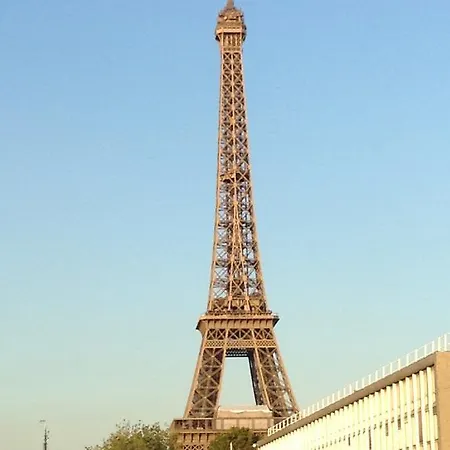 Peniche Tour Eiffel アパート *