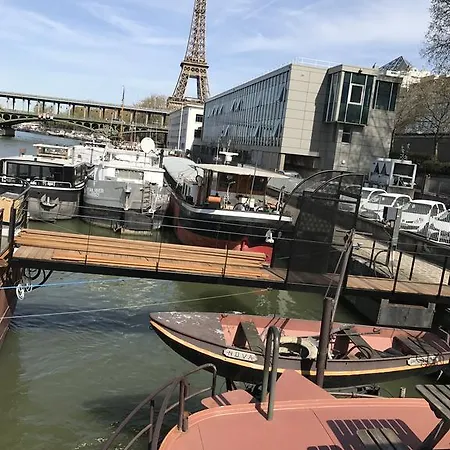 Peniche Tour Eiffel *
