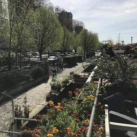 アパート Peniche Tour Eiffel パリ